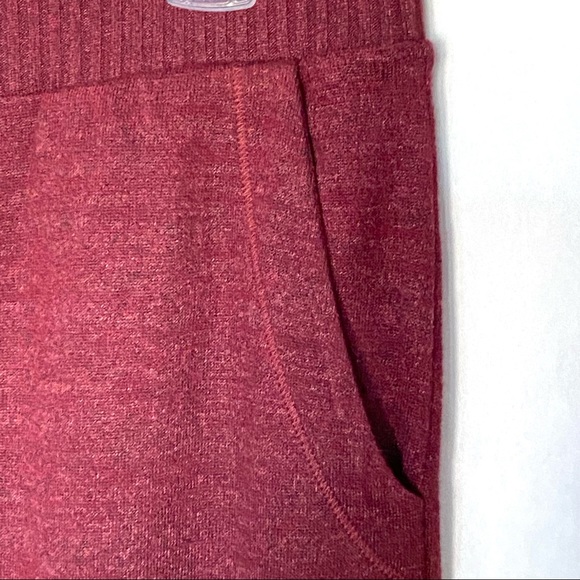 NWT Chico’s Zenergy Soft Essentials Joggers - Picture 3 of 15